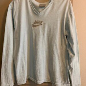 NIKE Vintage Women's Size L V-Neck T-Shirt Lt. Blue Long Sleeve 100% Cotton